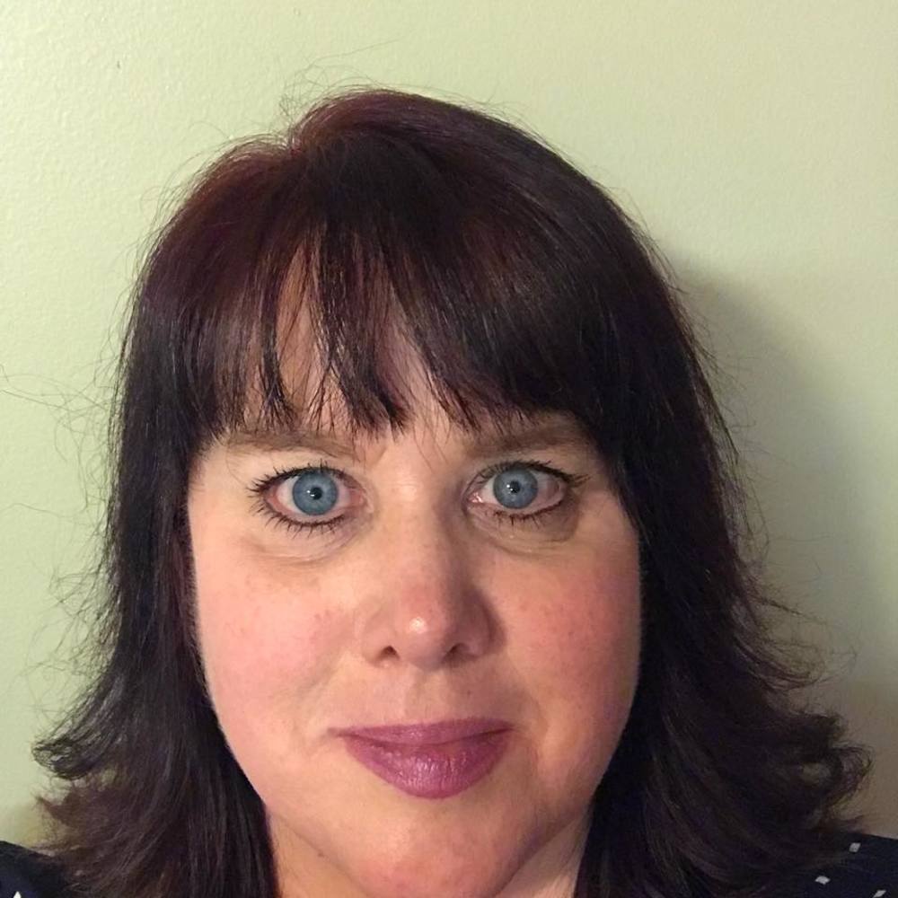 Meet your Posher, Lauri